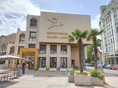 Médiathèque Valery Larbaud De Vichy, Bibliothèque à Vichy