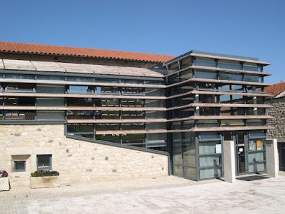 Médiathèque Saint-Germain-Laprade, Bibliothèque à Saint-Germain-Laprade