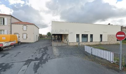 Bibliothèque De Cugand, Bibliothèque à Cugand