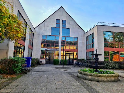 Médiathèque George Sand, Bibliothèque à Palaiseau