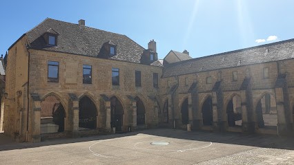 Bibliothèque Marcel Arland, Bibliothèque à Langres