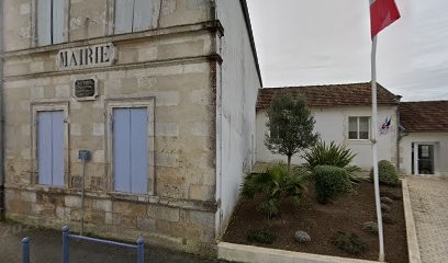 Bibliothèque De Champagne 17620, Bibliothèque à Champagne