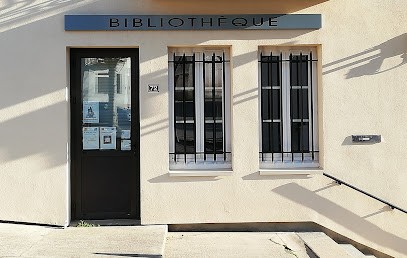 Bibliothèque Municipale, Bibliothèque à Dompierre-les-Ormes