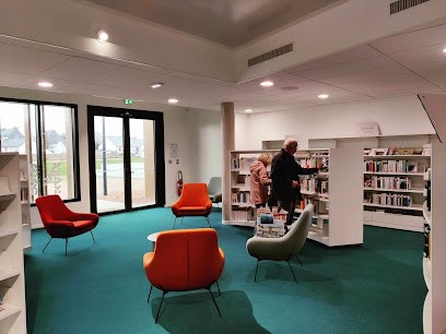Bibliothèque De Pluvigner, Bibliothèque à Pluvigner