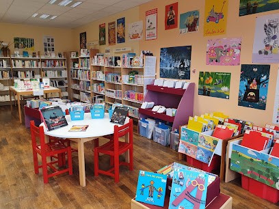 Bibliothèque La Charmée, Bibliothèque à La Charmée