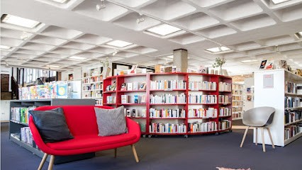 Médiathèque André Malraux, Bibliothèque à Savigny-sur-Orge