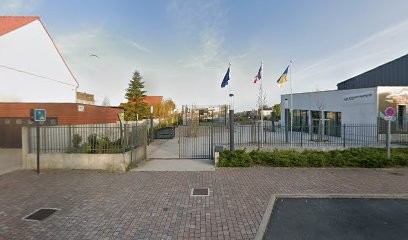 Bibliothèque De Wimille - La Confiserie, Bibliothèque à Wimille