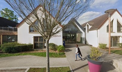 Bibliothèque Arcature, Bibliothèque à Vaux-le-Pénil