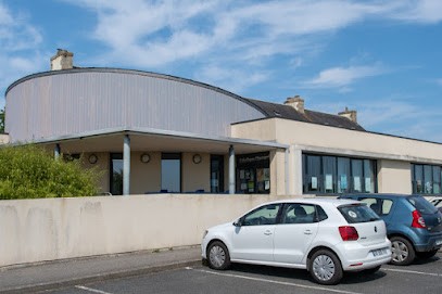 Bibliothèque De Guimiliau, Bibliothèque à Guimiliau