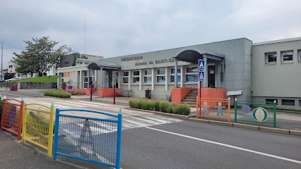 Médiathèque De La Grand-Croix, Bibliothèque à La Grand-Croix