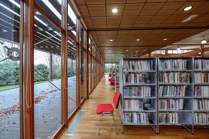 Médiathèque Intercommunale, Bibliothèque à Craon