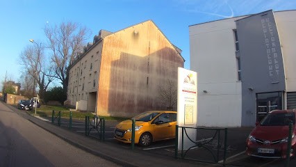 Médiathèque Hector Malot, Bibliothèque à Bourg-Achard