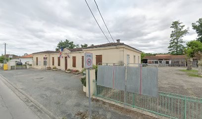 Bibliothèque, Bibliothèque à Saumos