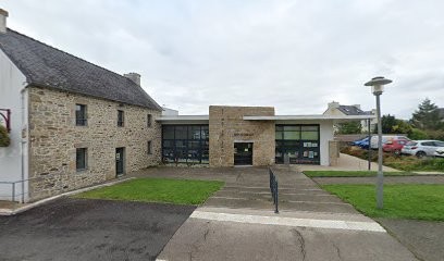 Bibliothèque, Bibliothèque à Plouédern
