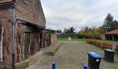 Bibliothèque Municipale Max Pol Fouchet, Bibliothèque à Thiant