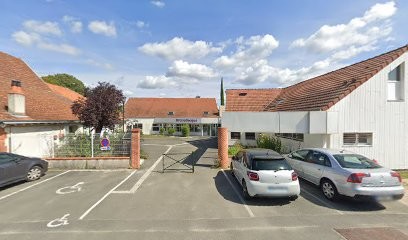Bibliothèque La Ferté Saint-Aubin, Bibliothèque à La Ferté-Saint-Aubin