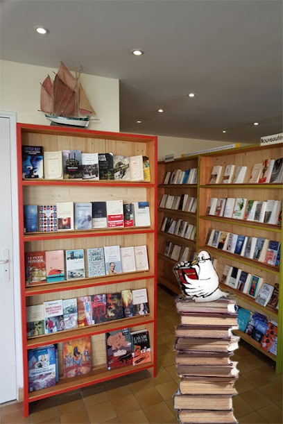 Bibliothèque Pour Tous, Bibliothèque à Mesquer