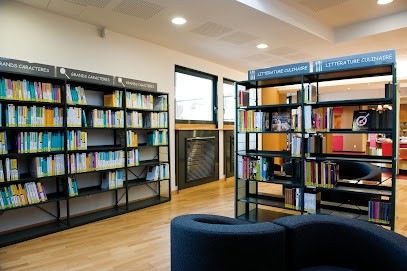 Médiathèque Intercommunale Du Warndt, Bibliothèque à Creutzwald