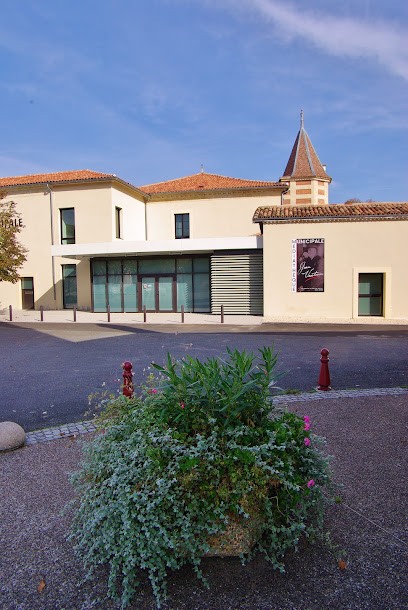 Media Jean Vautrin, Bibliothèque à Saint-Symphorien