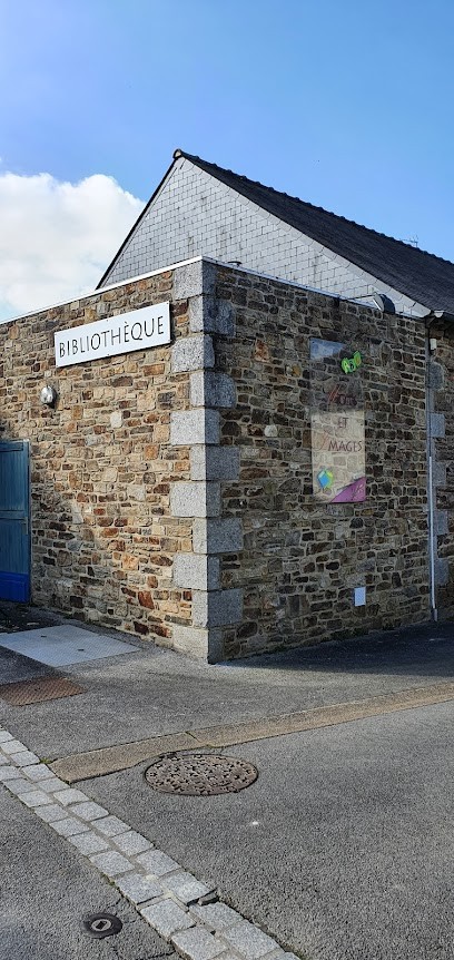 Bibliothèque Mots Et Images, Bibliothèque à La Motte