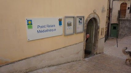 Médiathèque Relais De Claviers, Bibliothèque à Claviers
