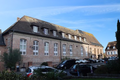 Bibliothèque D'Eu, Bibliothèque à Eu