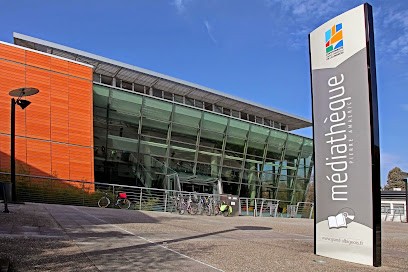 Médiathèque d'Albi Pierre-Amalric, Bibliothèque à Albi