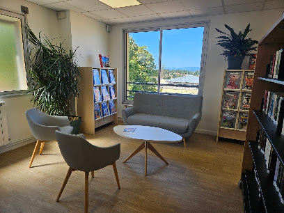 Maison De La Tour Bibliothèque à la Tour-de-Salvagny