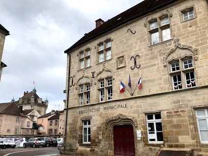 Bibliothèque, Bibliothèque à Luxeuil-les-Bains