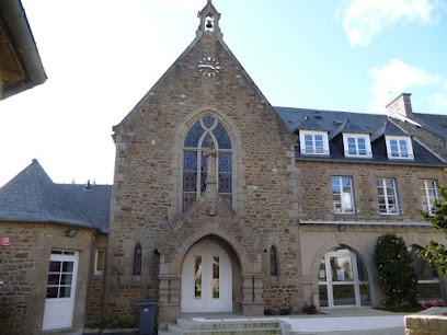 Médiathèque de Pleurtuit, Bibliothèque à Pleurtuit