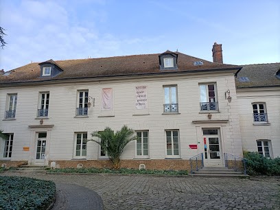 Médiathèque Municipale Boris Vian De Longjumeau, Bibliothèque à Longjumeau