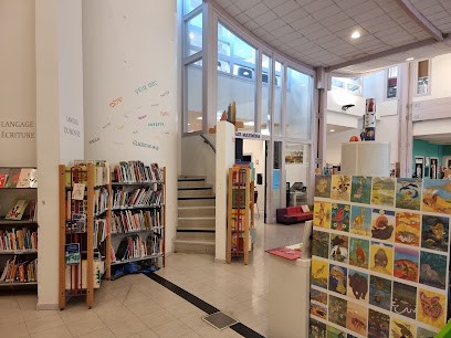 Médiathèque Roger Gouhier, Bibliothèque à Noisy-le-Sec