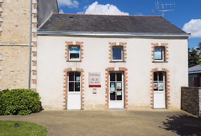 Médiathèque Intercommunale De Lusanger, Bibliothèque à Lusanger