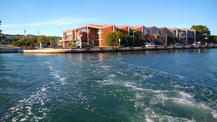 Médiathèque De Martigues, Bibliothèque à Martigues