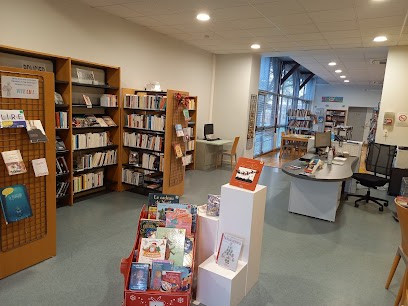 Médiathèque Antoine De Saint-Exupéry, Bibliothèque à Vouneuil-sur-Vienne