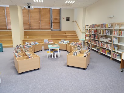 Médiathèque De Nanteuil Le Haudouin, Bibliothèque à Nanteuil-le-Haudouin