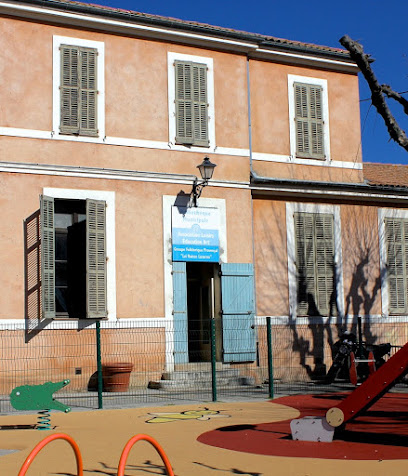 Bibliothèque Du Plan, Bibliothèque à Grasse