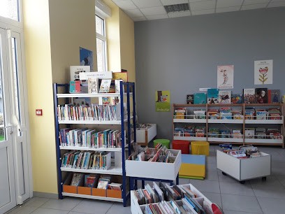 Médiathèque de Saint Georges de Chesné, Bibliothèque à La Chapelle-Saint-Aubert