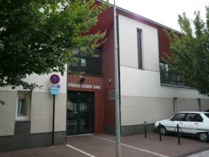 Médiathèque George-Sand, Bibliothèque à Saint-Germain-en-Laye