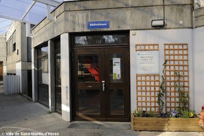 Bibliothèque Gabriel Péri, Bibliothèque à Saint-Martin-d'Hères