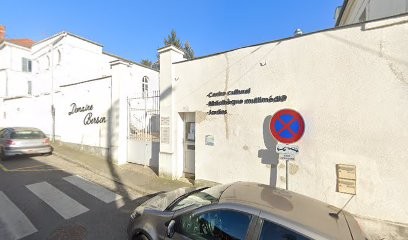 Bibliothèque Multimédi@ - Domaine Berson Mairie De Meulan-En-Yvelines, Bibliothèque à Meulan-en-Yvelines