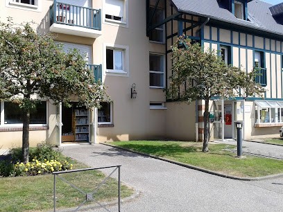 Bibliothèque, Bibliothèque à Touques