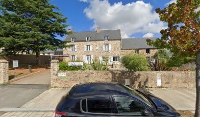 Bibliothèque, Bibliothèque à Saint-Jouan-des-Guérets