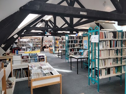 Bibliothèque Saint Etienne De Crossey, Bibliothèque à Saint-Étienne-de-Crossey