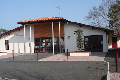 Bibliothèque De Messanges, Bibliothèque à Messanges