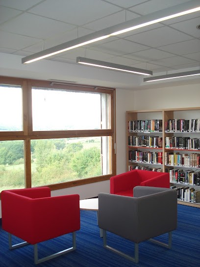 Médiathèque de Fabas, Bibliothèque à Fabas