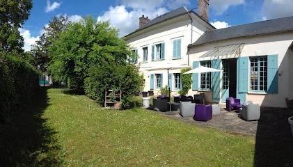 Médiathèque L'atelier, Bibliothèque à Anet