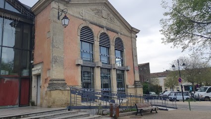 Media Simone Veil, Bibliothèque à Vauvert