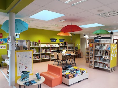 Network Mediatheques Oust Claie, Bibliothèque à Pleucadeuc