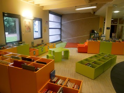 Médiathèques De Roannais Agglomération - Le Coteau, Bibliothèque au Coteau